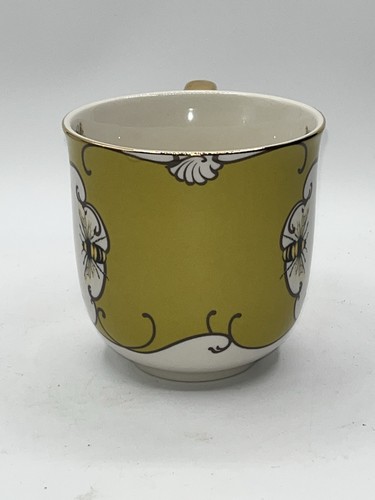 Anthropologie Lou Rota Nature Monogram Coffee Mug Letter Q Bee - Picture 2 of 10