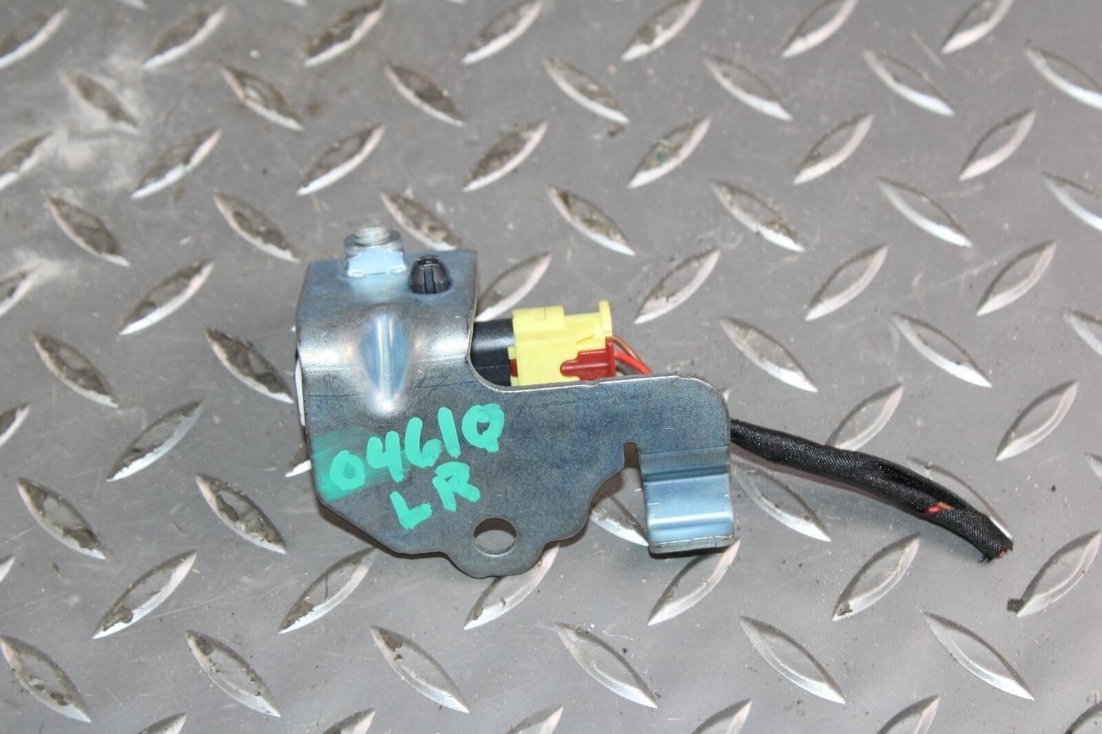Bentley Continental GT 2020 Left Lateral acceleration sensor P/N 971907651