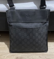 Gucci Messenger Bag 100% Authentic 27639 Black RRP £550