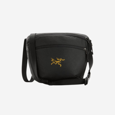 ARC'TERYX Mantis 2 Waist Pack Black Ⅱ Arc'teryx MANTIS 2 WAIST PACK Black II – Victory Outdoor