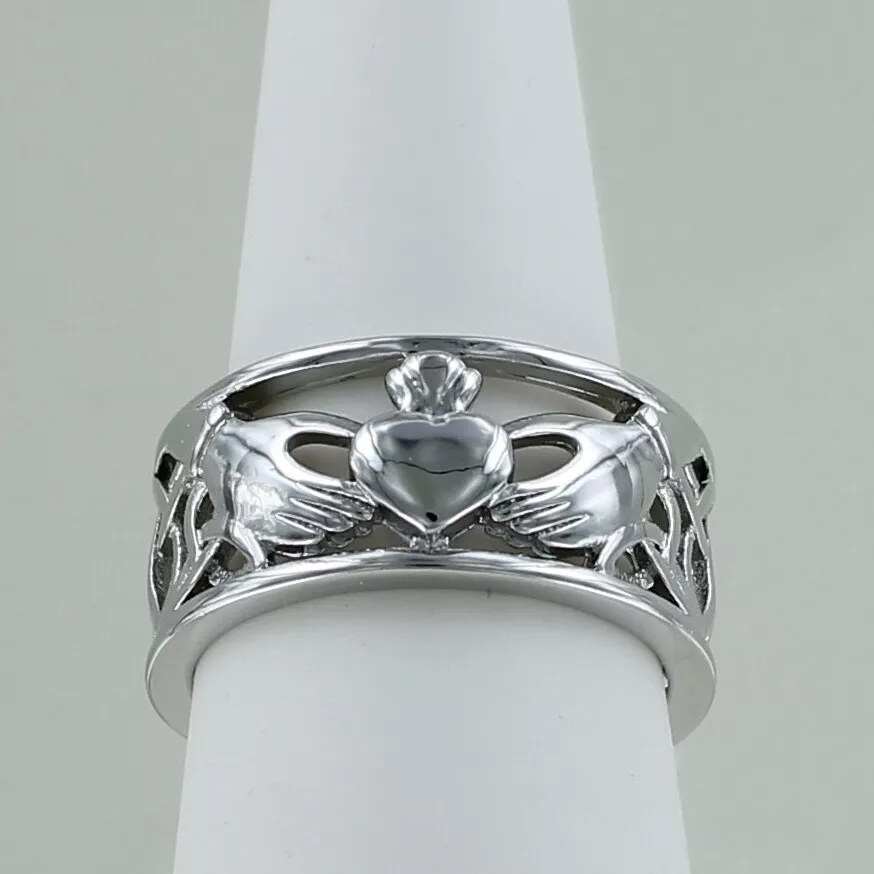 Heart hands crown on sale ring