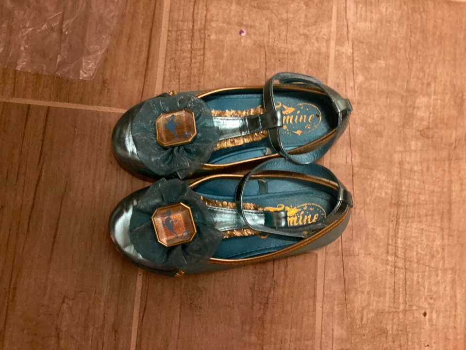 Disney Princess Jasmine girls halloween costume - Image 3 of 3