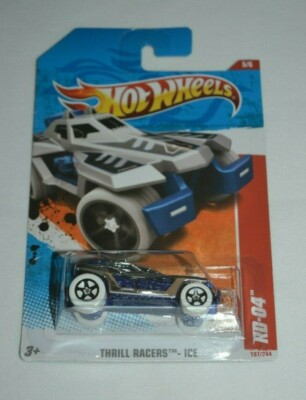 2011 HOT WHEELS THRILL RACERS - ICE 5/6 - RD-04 CHROME
