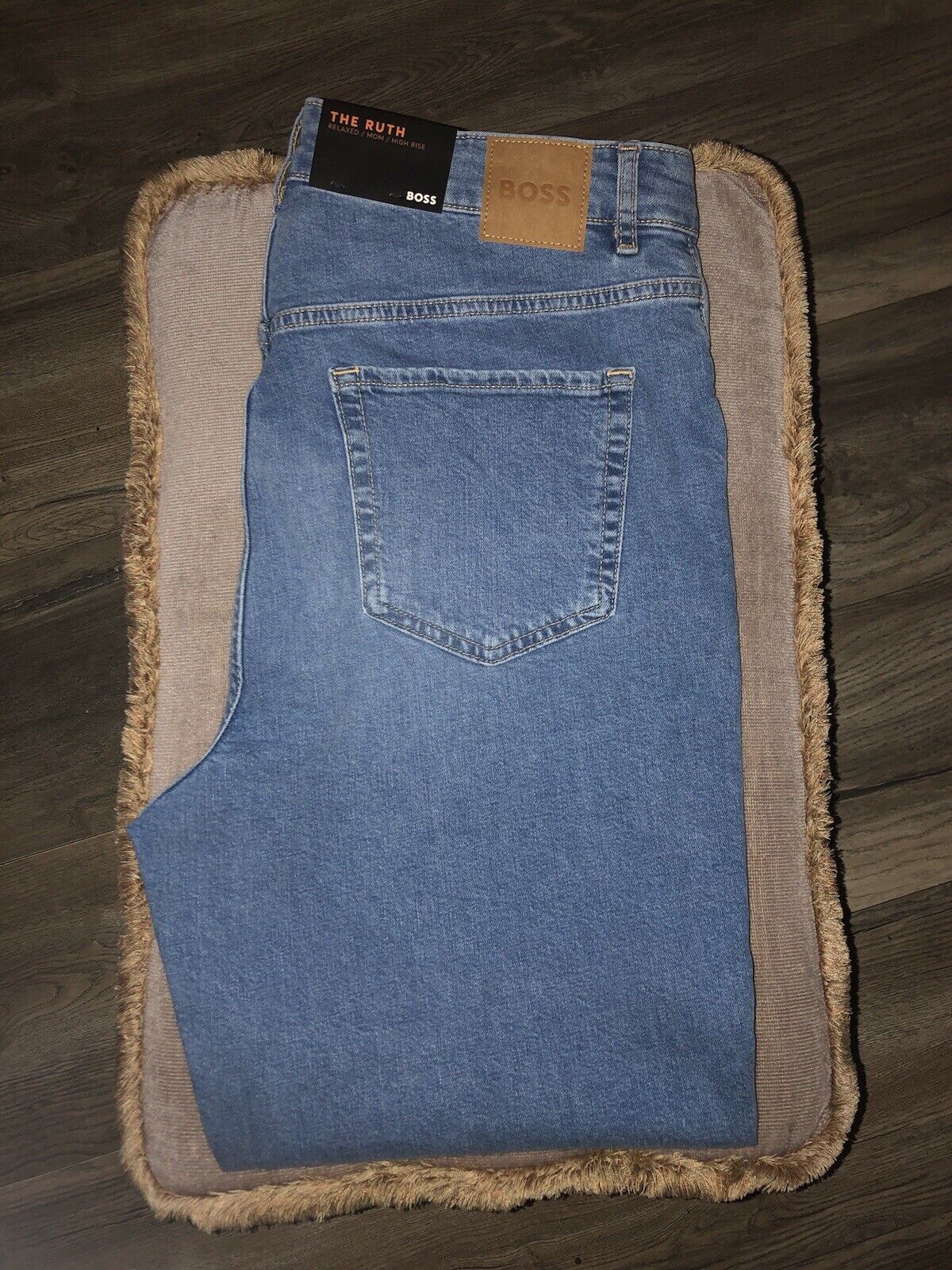Picture 1 of 3