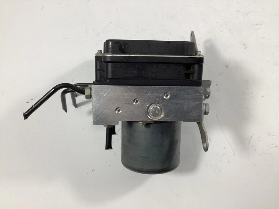 2007 - 2016 BMW 328I ABS bomba de freio antibloqueio 6768550-01 fabricante de equipamento original. - Imagem 4 de 4