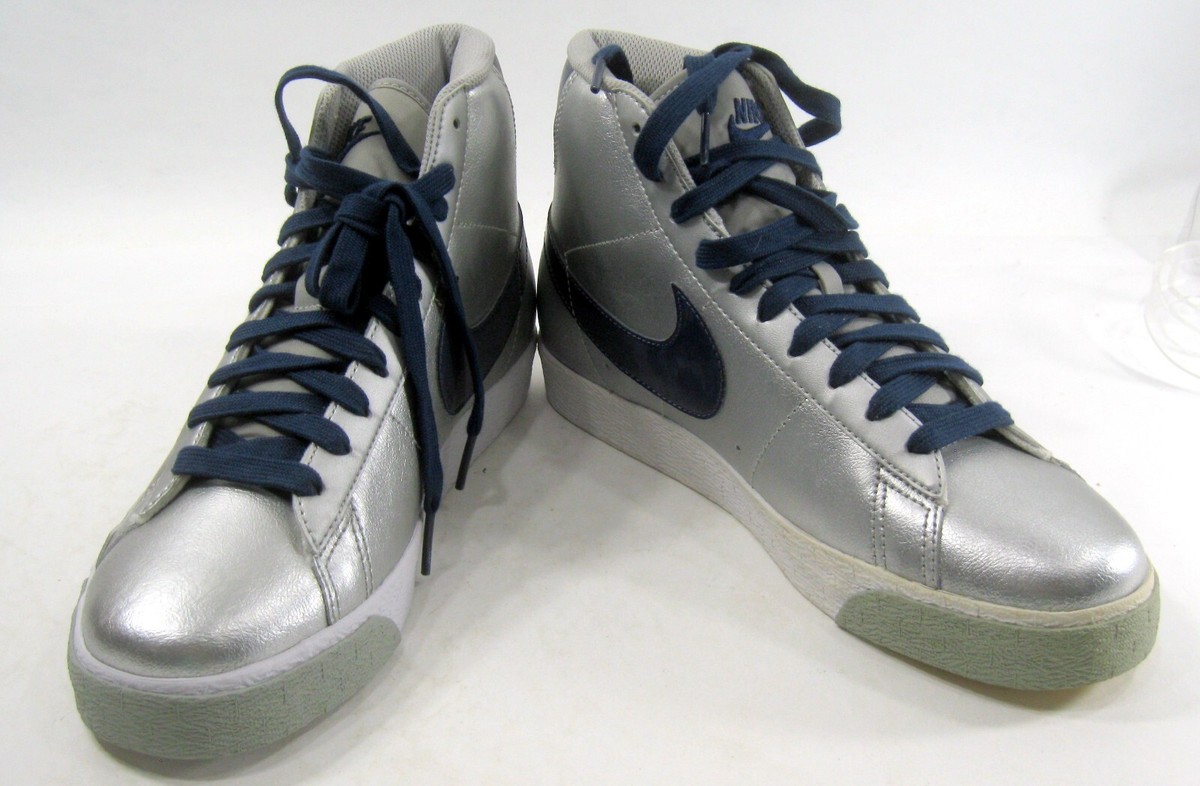 NEW Nike Blazer Mid 818705 042 silver blue white Size youth