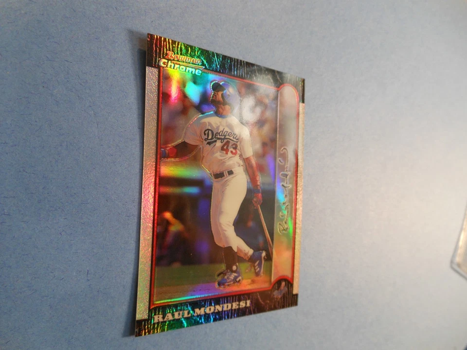 1999 Bowman Chrome Refractor #65 Raul Mondesi - Los Angeles Dodgers - Imagem 3 de 4