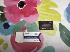 Sony Memory Stick duo adaptor masc-m2 with 4 gigabytes memory card