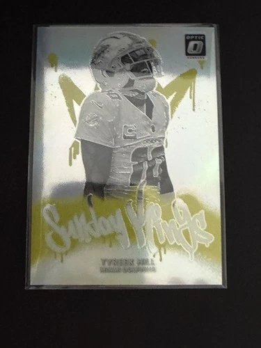 2025 Donruss Optic Tyreek Hill Base (RAW)