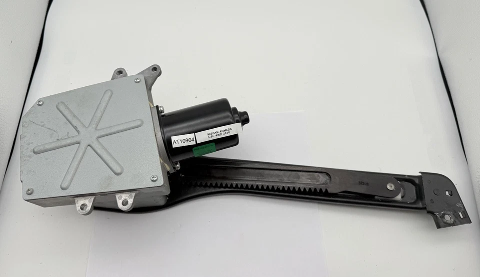 Motor de control de puerta levadiza de portón trasero OEM 05-15 Nissan Armada Infiniti QX56 Foto 3 de 4