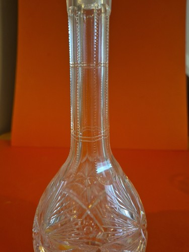 Bohemian / Bohemian Style Tall Crystal Cut Glass Decanter With Stopper - Picture 4 of 17