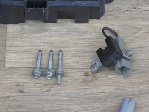 99-04 MUSTANG V-6 COIL PACK & 8MM WIRES 99 FS - Picture 2 of 15