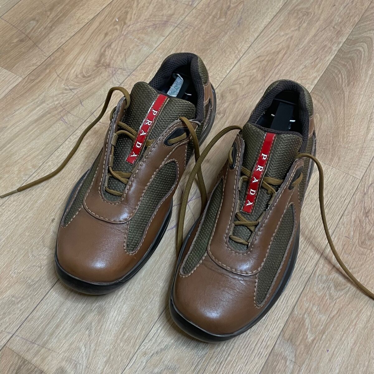 VINTAGE Prada America's Cup Sneakers Leather Low Top shoes VINTAGE Prada America's Cup Sneakers Leather Low Top shoes