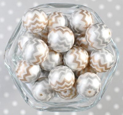 Bubblegum beads 20mm Silver gold Chevron print 50 piece acrylic bulk bead lot