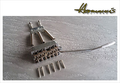 Strat, Vintage Tremolo Bridge, Steel Saddles + Fullsize Zinkblock, 54mm