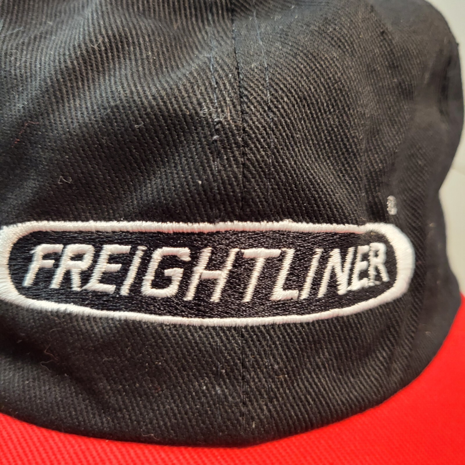 FREIGHTLINER Technical Training Hat Snapback Base… - image 3