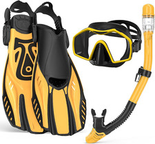 Snorkeling Gear for Adults,Mask Fins Snorkel Set,Panoramic View Diving Mask Anti