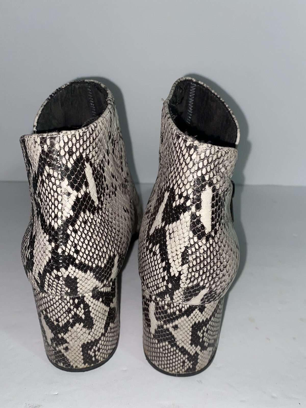 Seychelles Chaparral Black/White Python Boots Wom… - image 4