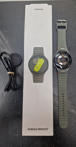 Samsung Galaxy Watch7 - 44mm - Green - Photo 2 sur 2