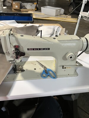 Seiko Sewing Machine Industrial  Is N Good Condition Sew Vanyl Cavas Fabric