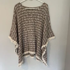 UMGEE Poncho Sweater Women Size L Beige Striped Knit Pullover Fringe Boho Hippie