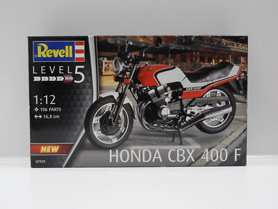 Maquette moto : Honda CBX 400 F - Revell - Rue des Maquettes