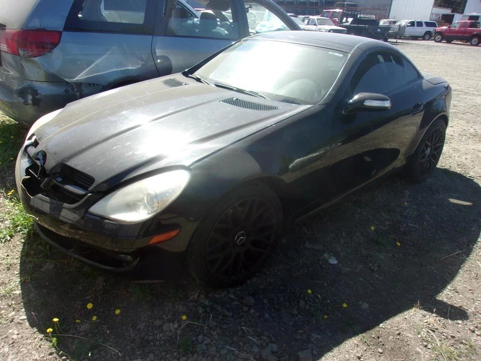 Passenger Corner/Park Light 171 Type Side Marker Fits 05-11 MERCEDES SLK - Image 3 of 4