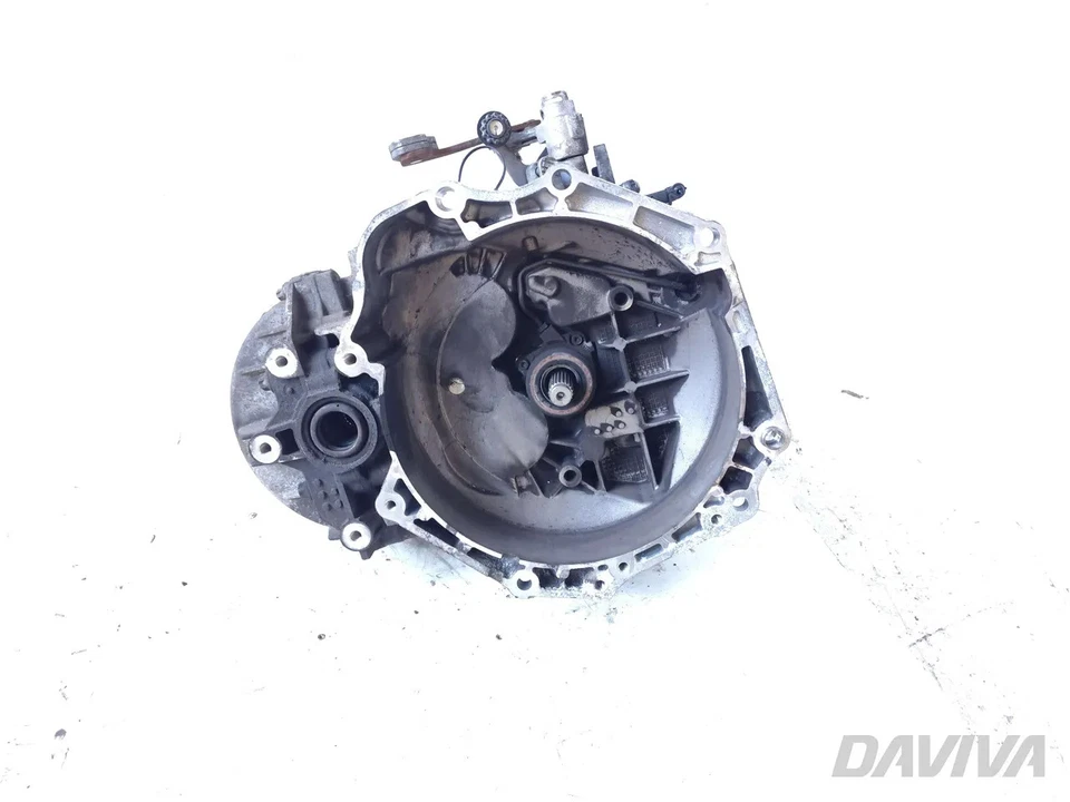 Vauxhall Insignia Boîte de vitesses manuelle à 6 vitesses 1.6 CDTI Diesel MF3 - Image 3 of 4