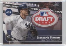 2020 Topps Draft Day Medallions Black 32/50 Giancarlo Stanton #DDM-GS o7m