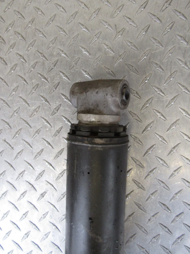 1997 97 YAMAHA XVZ13A XVZ13 1300 ROYAL STAR REAR SHOCK SUSPENSION - Image 4 of 4