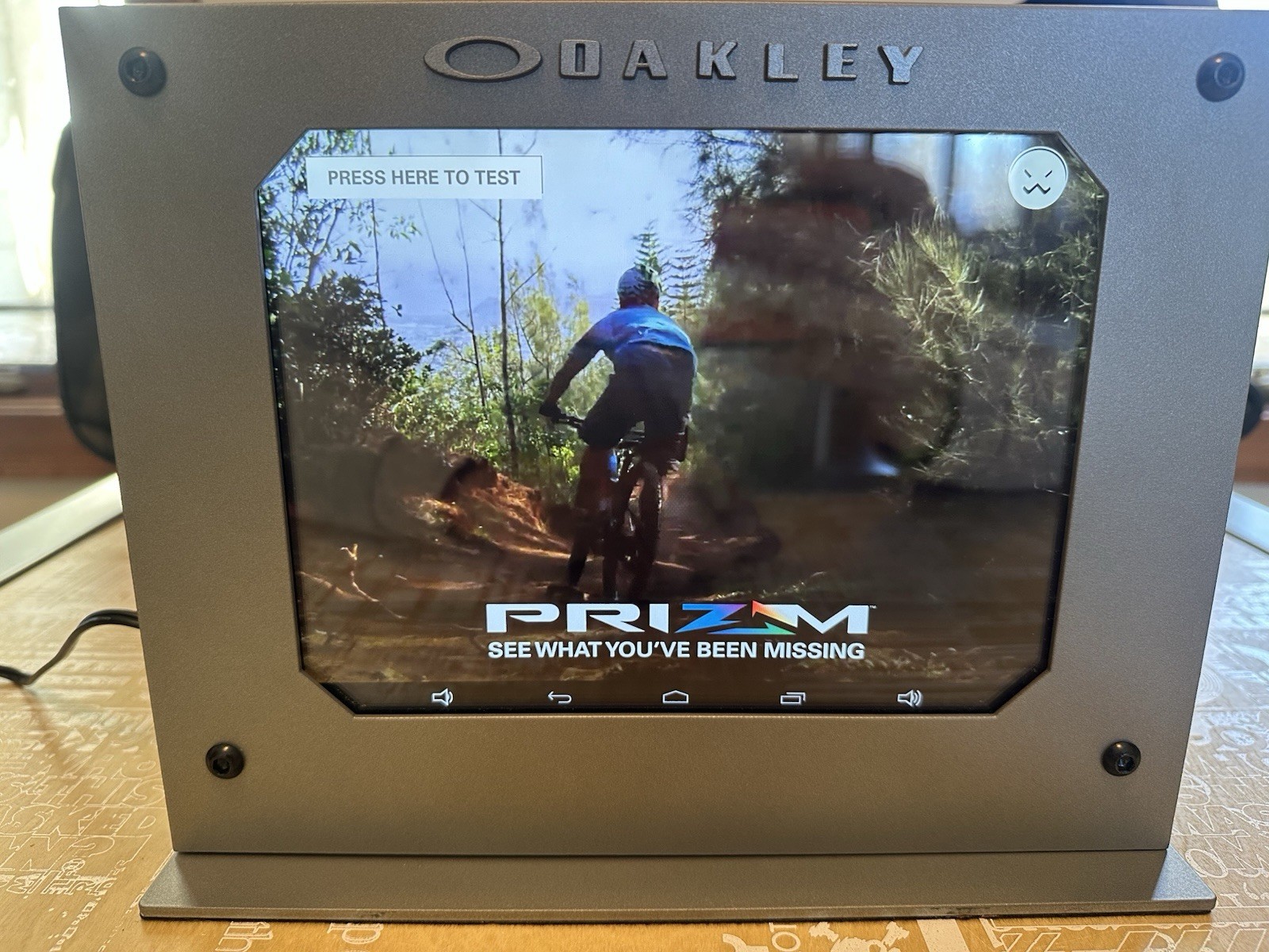 RARE Authentic Oakley PRIZM Digital Tower Tester Display Collector Item