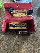 KIWI SHOE SHINE COMPACT case with 4 Brushes VINTAGE