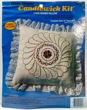 NEW 1983 National Paragon Pinwheel 8264 Candlewick Pillow Embroidery Kit 14626