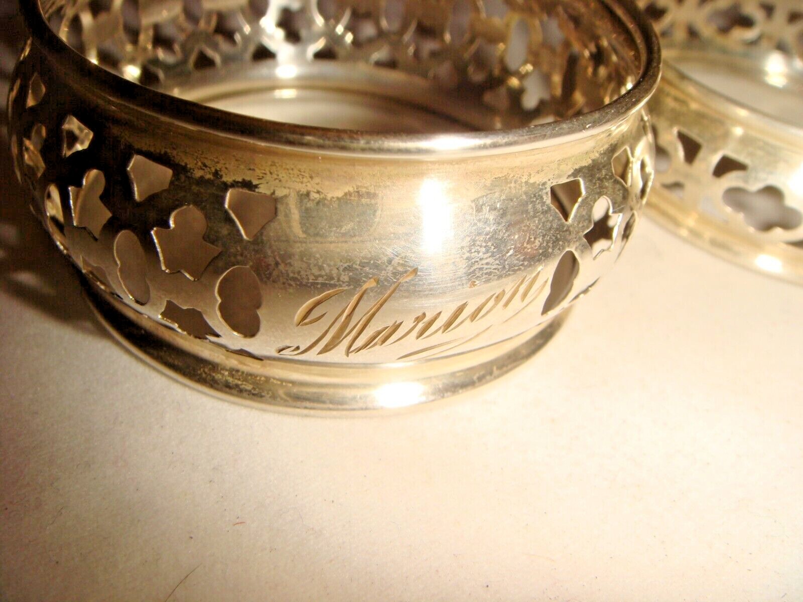 2 ANTIQUE STERLING SILVER NAPKIN RINGS eBay