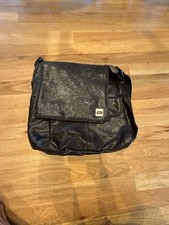 Ju-Ju-Be Messenger Diaper Bag with Changing Pad