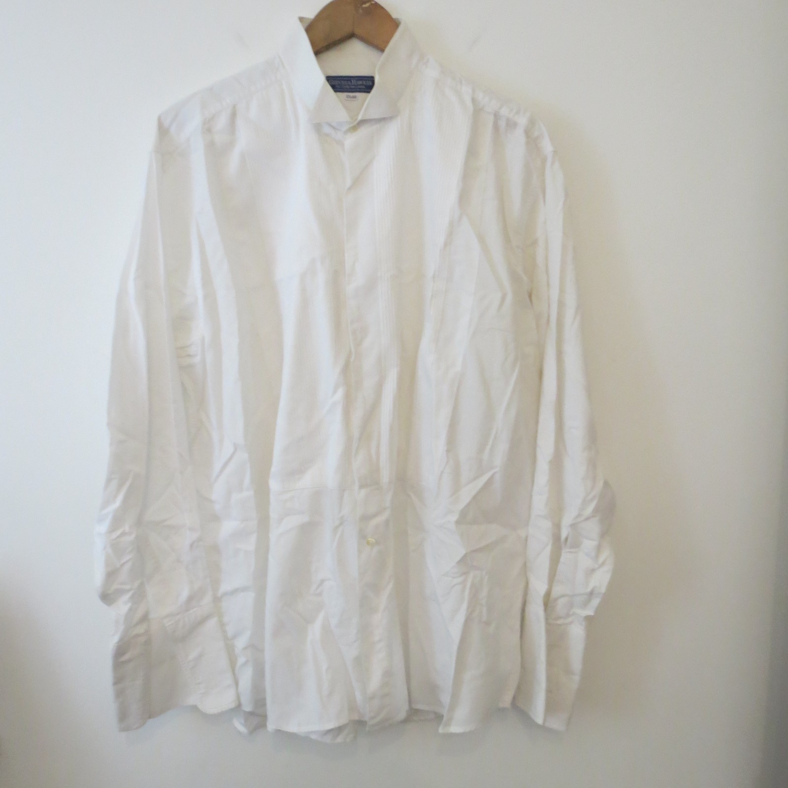 Camicia smoking da sera bianca Gieves Hawkes 17 5 plissettata Savile fila nera cravatta ala