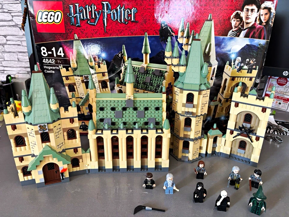 LEGO Harry Potter 4842 Hogwarts Castle, Foto 1 von 5