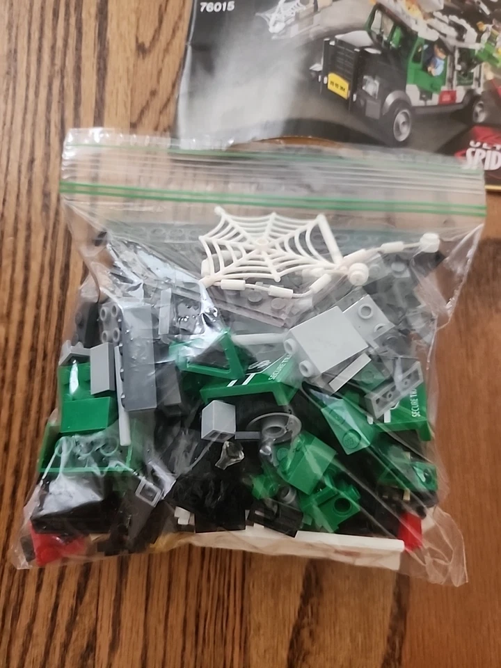 Lego 76015 Doc Ock Truck Heist Marvel Ultimate Spider-Man Retired Spiderman - Image 3 of 4