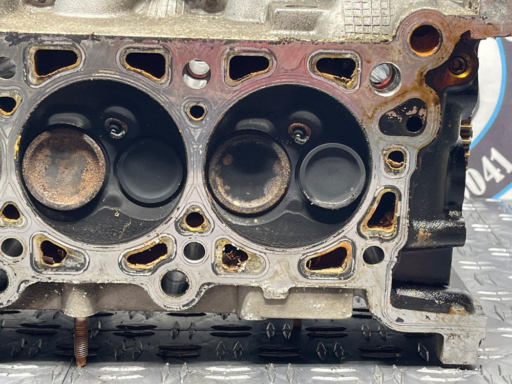 Ford GT 1999-2004 Left Cylinder head