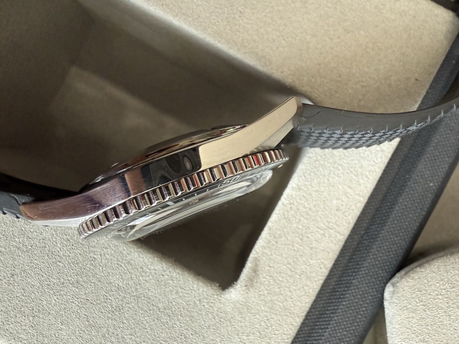 Oris Divers Sixty-Five Date 7720 - image 5