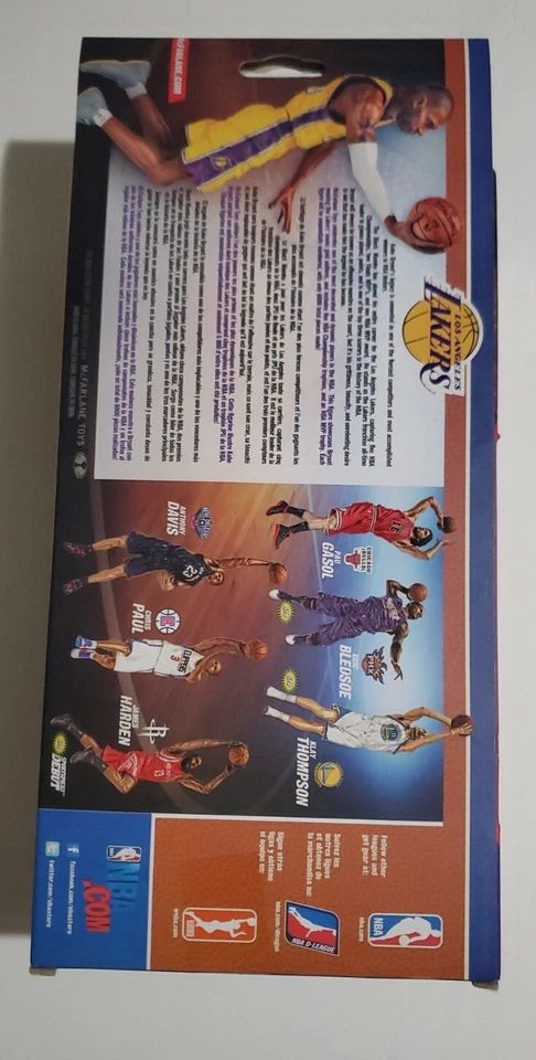 Figura de acción deportiva McFarlane Toys NBA Kobe Bryant Foto 3 de 4