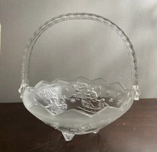 Mikasa Christmas Santa Sleigh Etched Glass Frosted Footed Candy Dish Basket