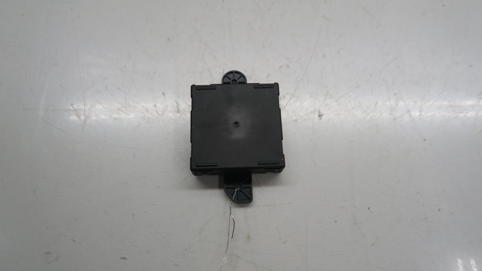2014-2019 Maserati Ghibli OEM Left Rear Door Control Module 52851641AD