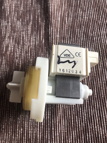 Ablaufpumpe Geschirrspülmaschine Miele