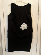 Women’s Plus Size Dress Size 18/20 Used Good Condition