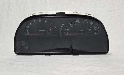 2002-2004 Toyota Camry LE 2.4L Speedometer Instrument Cluster ID