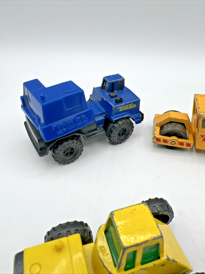 Tonka Mini Vehículos Lote de 5 Camiones Construcción Diecast y Plástico Mixto Foto 2 de 4