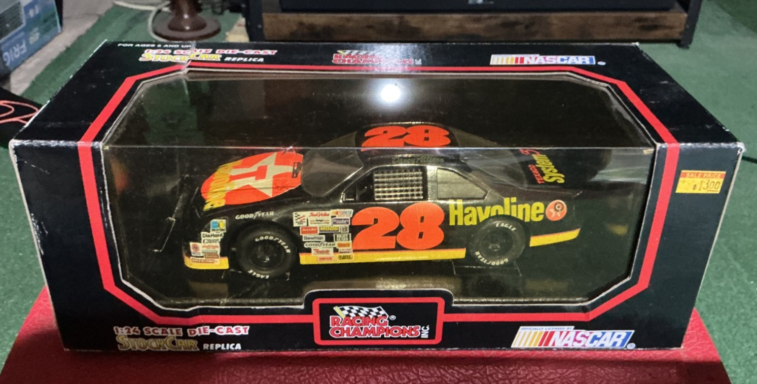 Davey Allison #28 Havoline 1/24 Diecast 1992 Racing Champions