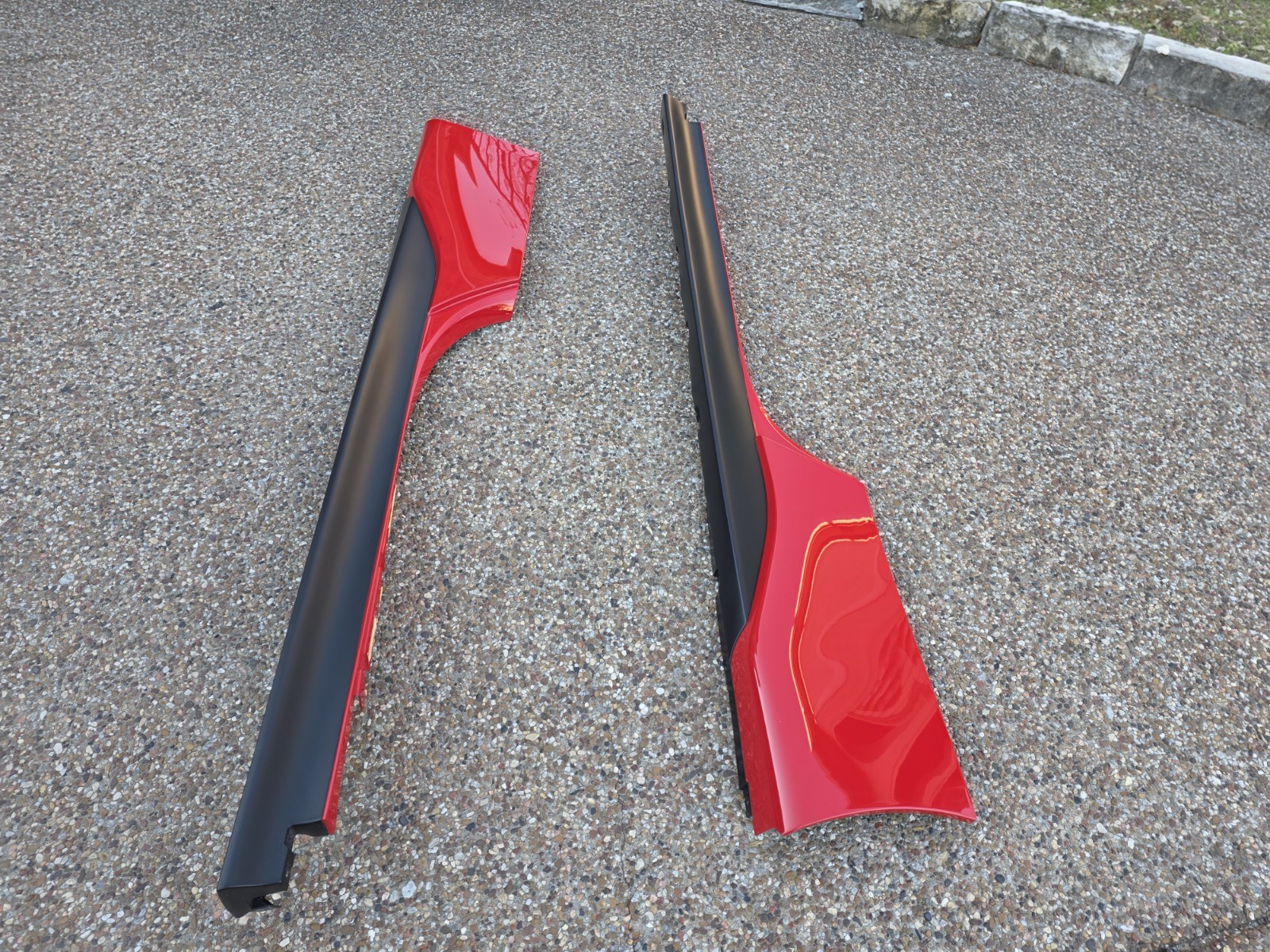FERRARI SF90 OEM FACTORY GENUINE ORIGINAL LEFT (D) & RIGHT (P) UNDERDOOR TRIM