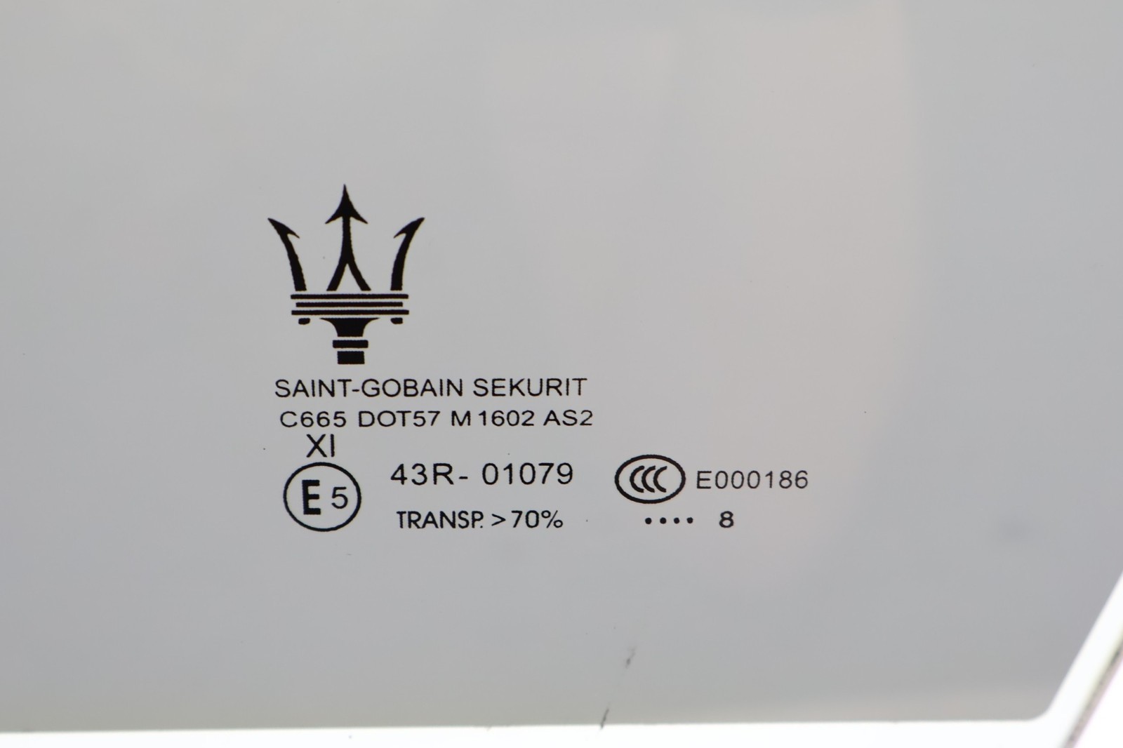 Maserati Levante 2017-2020 Front Left Door glass P/N 14929